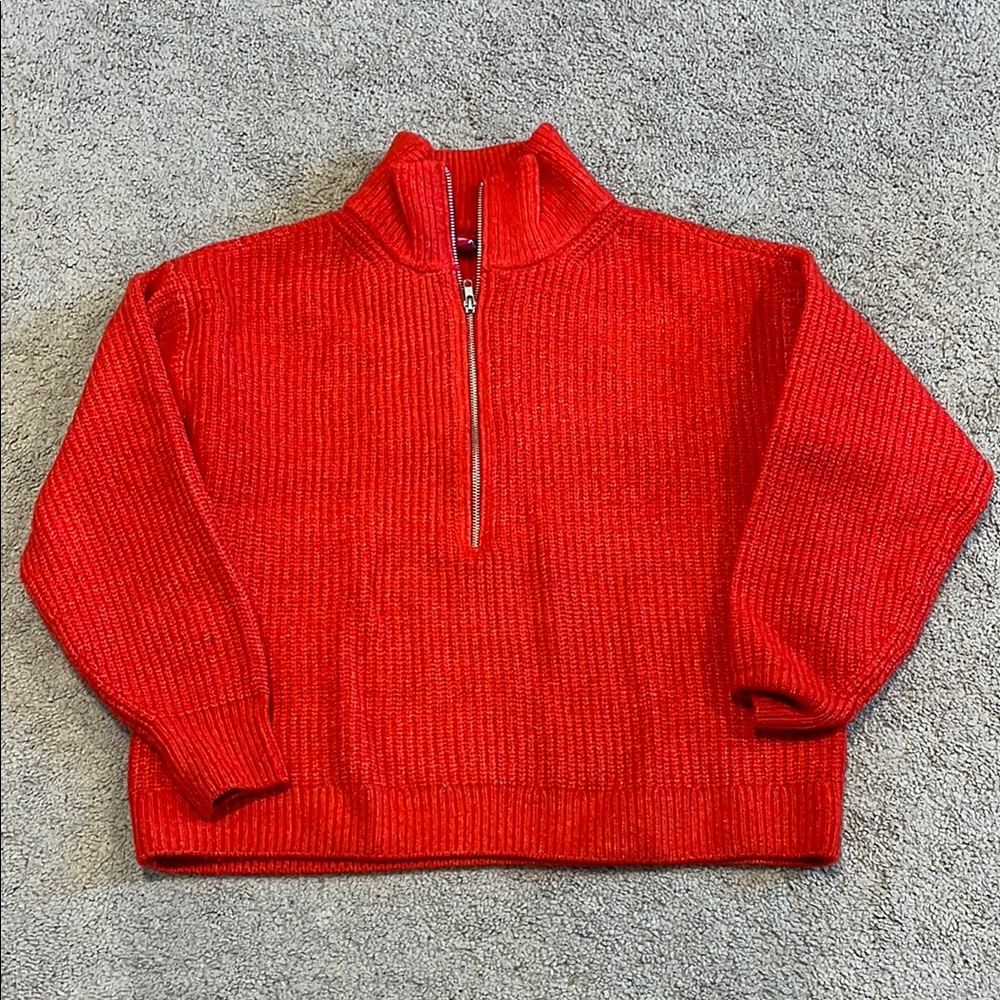 Vince Camuto sweater medium